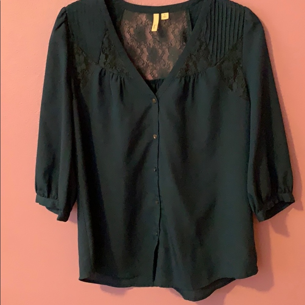 3/4 sleeve tunic with lace